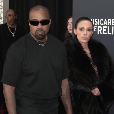 ¿Quién es Bianca Censori, la esposa de Kanye West y una de las mujeres más misteriosas del mundo?