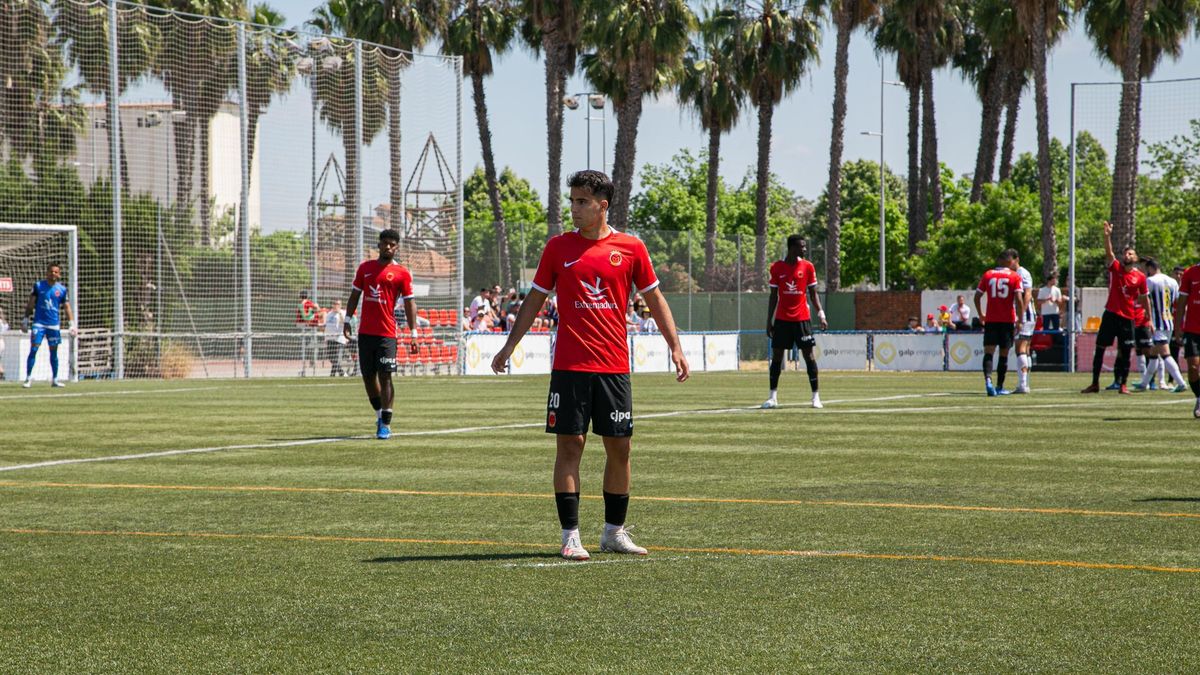 Jugadores del Montijo en uno de los partidos de esta temporada.