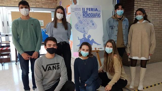 II edición de la Feria de Monográficas de los estudiantes de Bachillerato Internacional del instituto de Huesca.