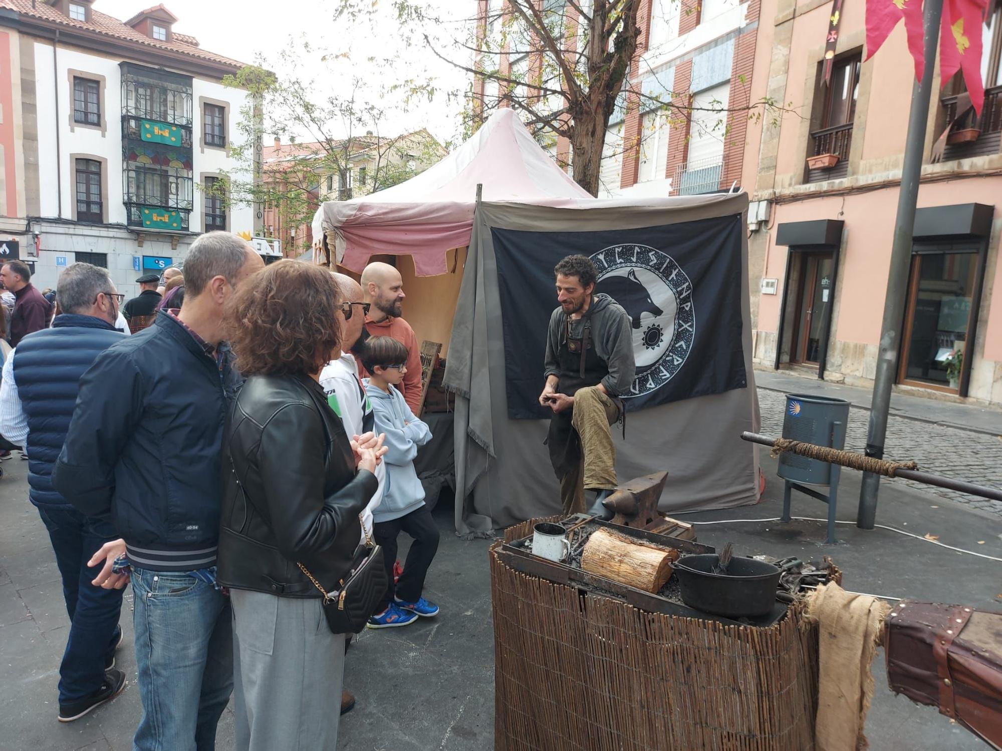 En imágenes: Domingo de lleno en la Feria Medieval de Salas