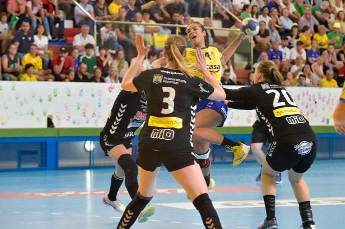 07-04-2019 TELDE. Ida de las semifinales de la Challenge Cup entre el Rocasa de Gran Canaria y el Kristianstad Handboll de Suecia  | 07/04/2019 | Fotógrafo: Andrés Cruz