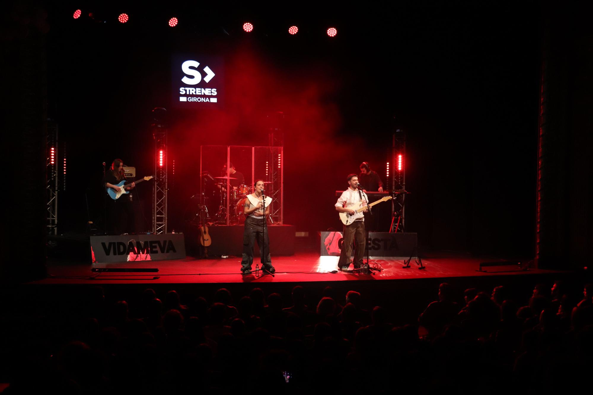 Ginestà estrena el disc 'Vida Meva' en el Festival Strenes en un concert al Teatre Municipal de Girona