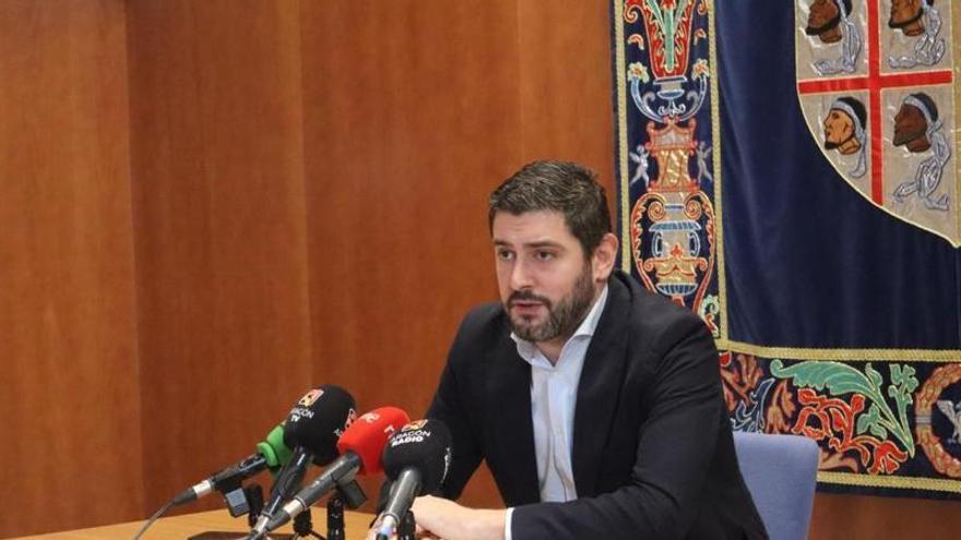 Vox eleva el discurso de odio en Aragón: vicepresidente de Aragón quiere "prioridad nacional" en las ayudas para partos y adopciones múltiples