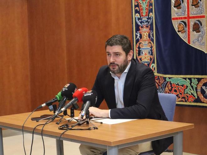 Vox eleva el discurso de odio en Aragón: vicepresidente de Aragón quiere "prioridad nacional" en las ayudas para partos y adopciones múltiples