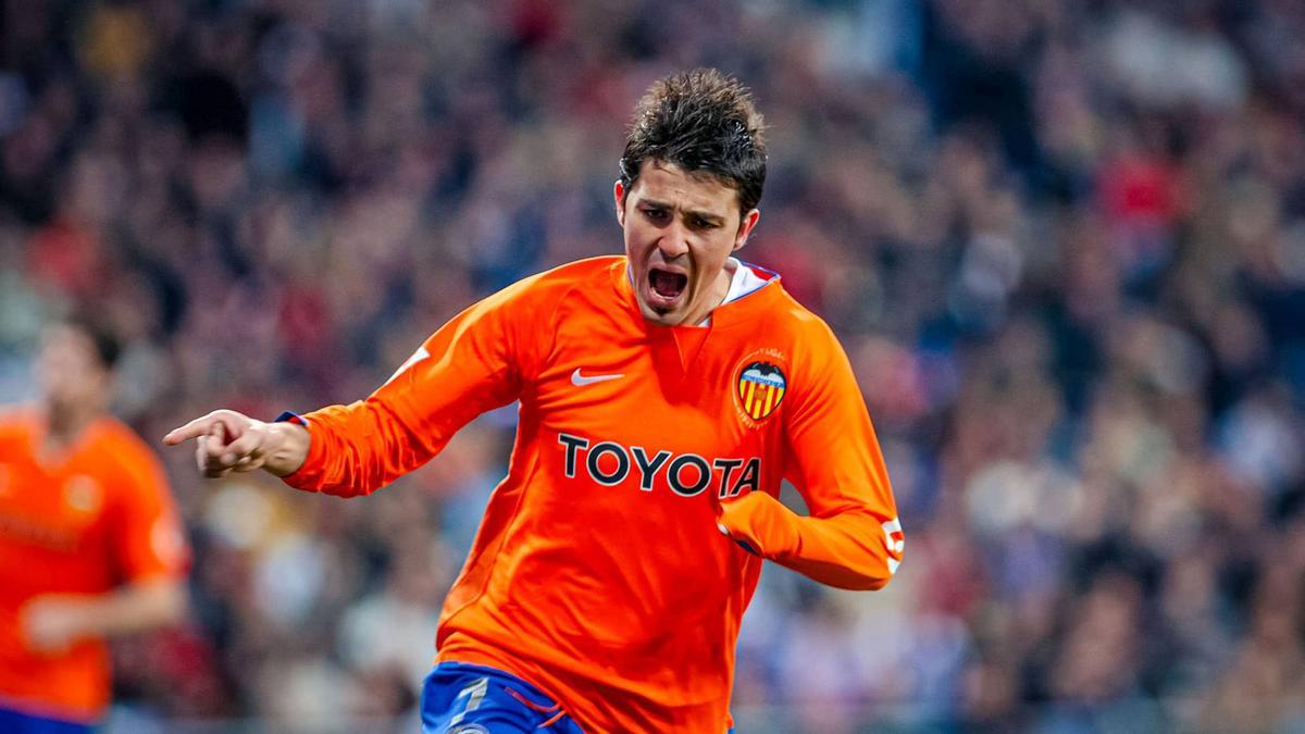 David Villa celebra un gol contra el Real Madrid