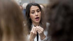 La presidenta de Ciudadanos, Inés Arrimadas, durante el acto institucional por el Día de la Constitución, en el Congreso de los Diputados, a 6 de diciembre de 2022, en Madrid (España).