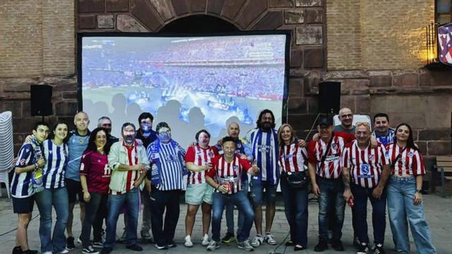 La Peña Atlética y la de la Real Sociedad organizaron una jornada.