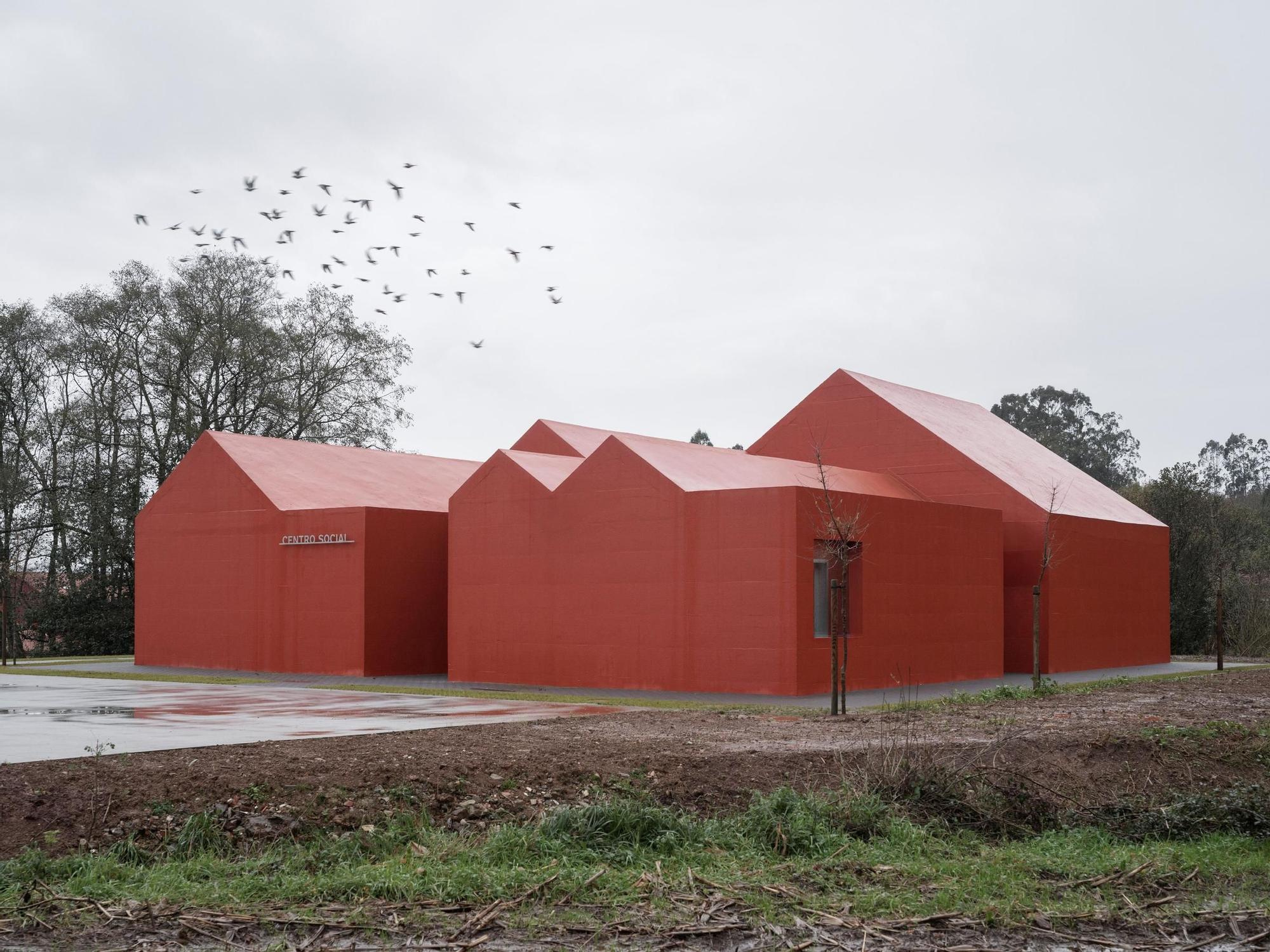 O novo centro social de Goiáns acumula xa tres distincións.