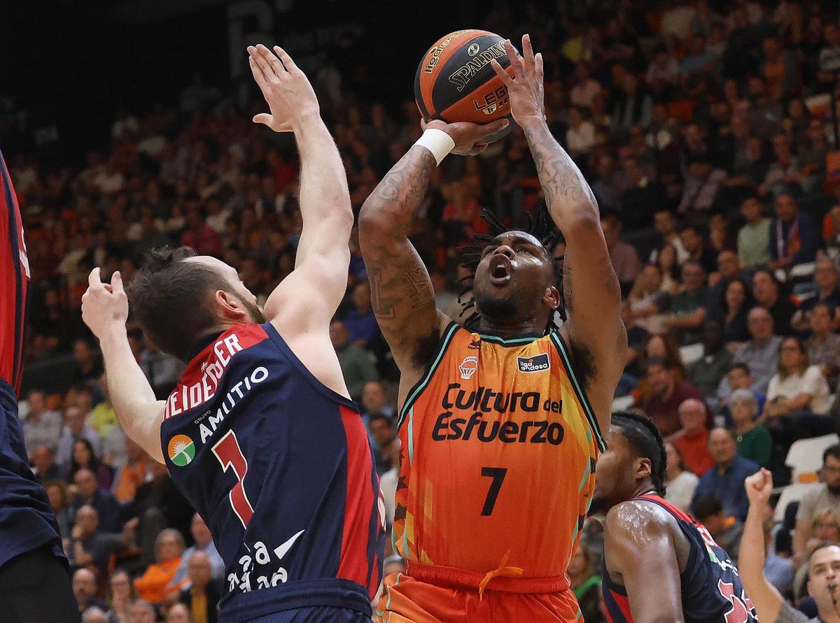 Valencia Basket - Baskonia de la Liga Endesa