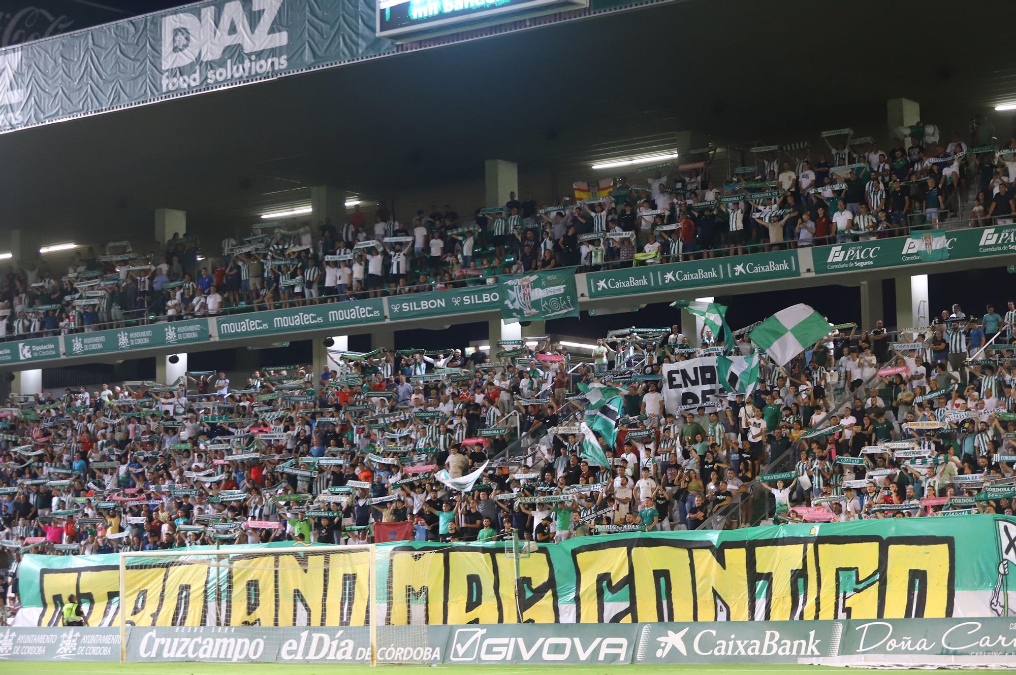 Córdoba CF - Ibiza : las imágenes de la afición en El Arcángel