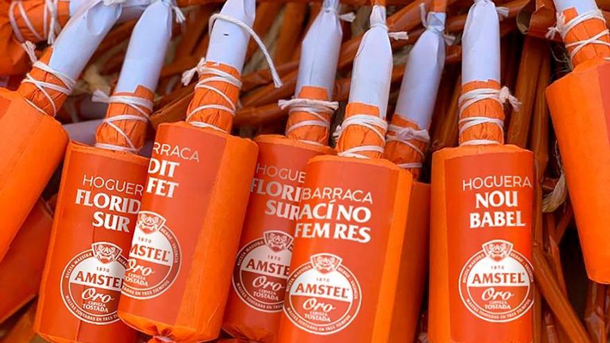 Amstel arranca el programa pirotécnico de las Hogueras con un homenaje al fuego