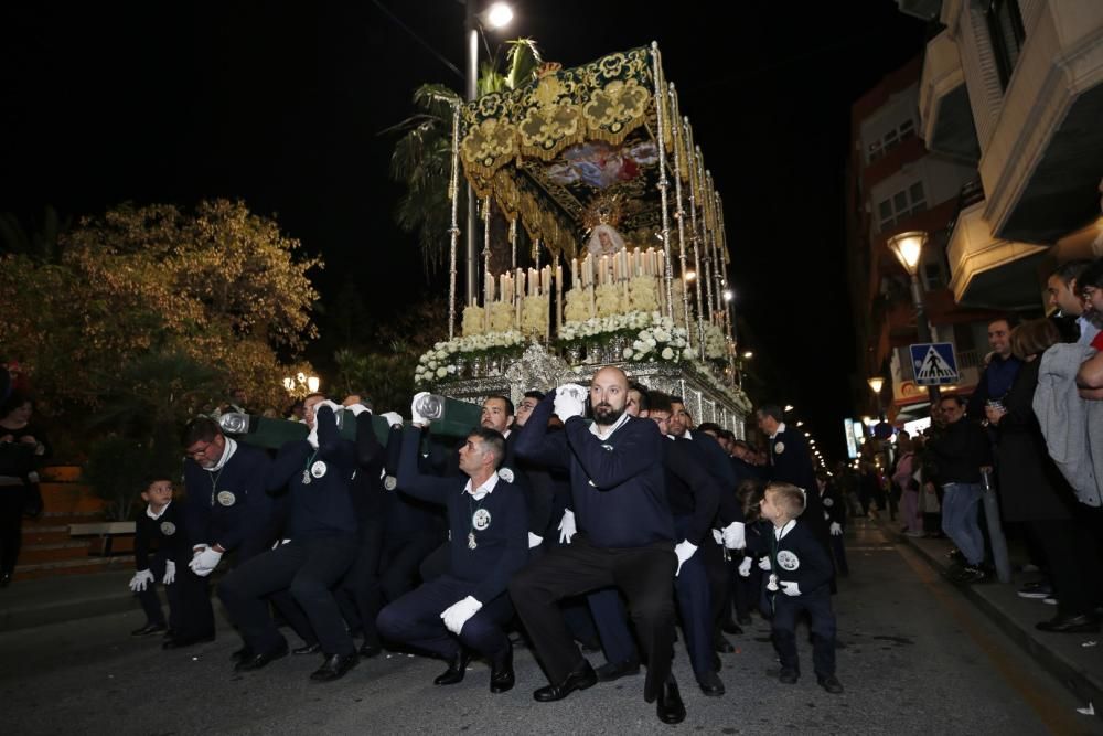 Domingo de Ramos: Procesión de Las Mantillas en Torrevieja con Nuestra Señora de La Esperanza y de La Paz