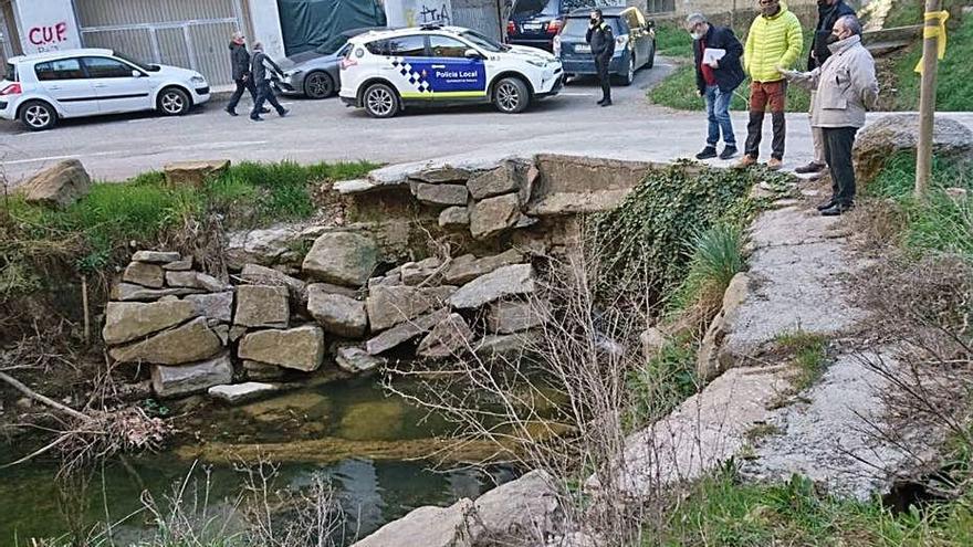 Part del tram afectat de l&#039;escullera del riu Negre