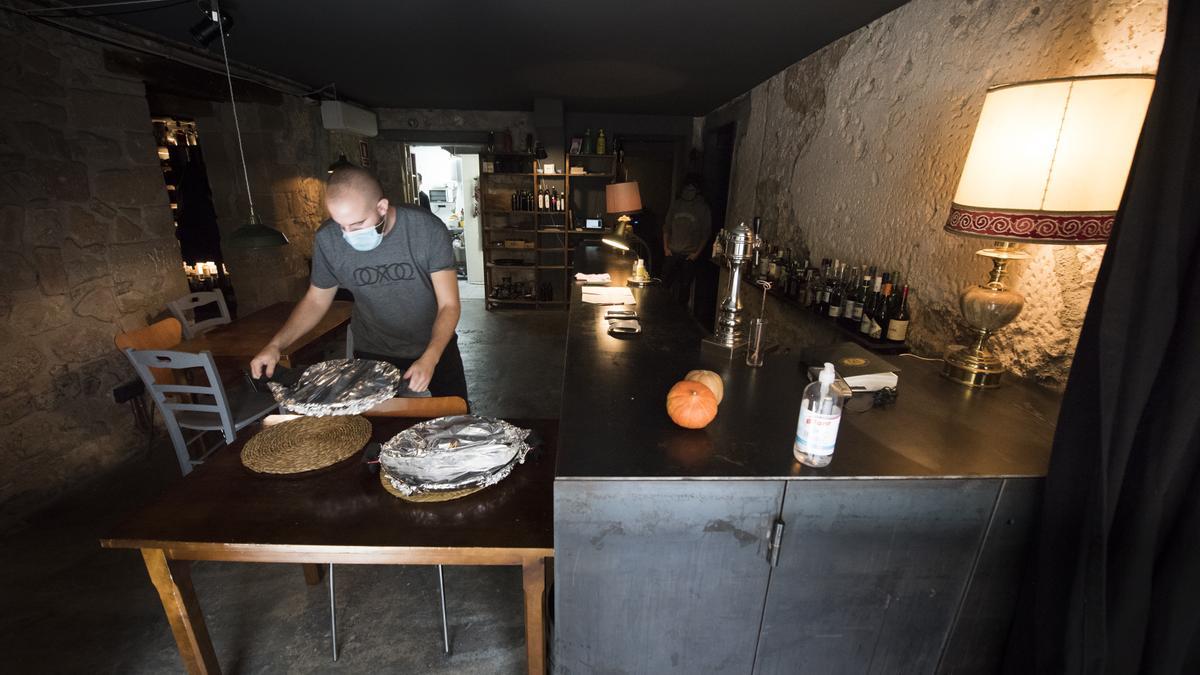 Restaurant Corpus de Berga , fent servei de dinar a recollir durant la covid