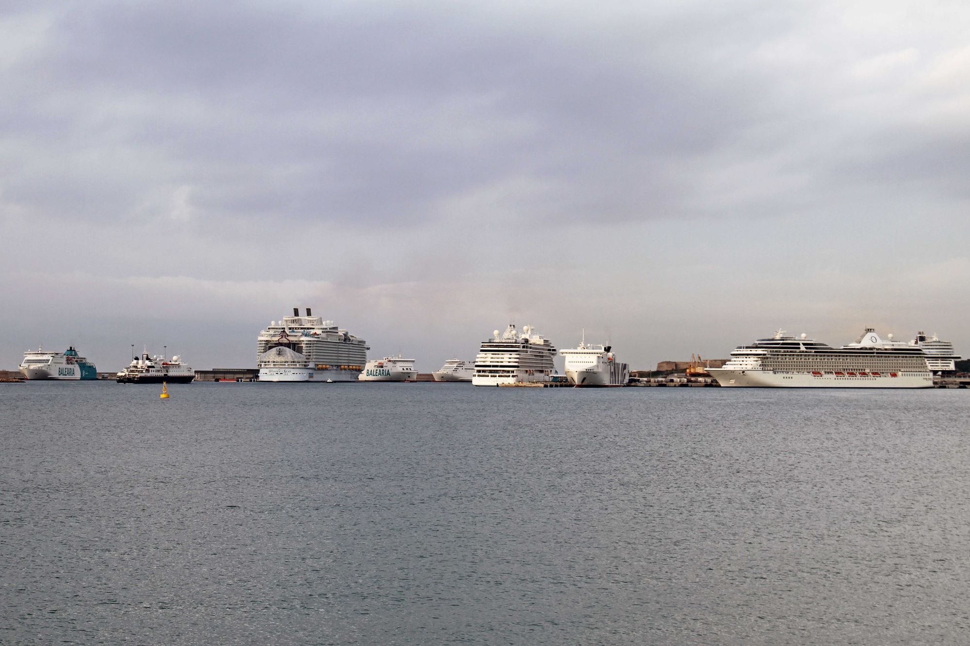 Die "Wonder Of The Seas" legt erstmals in Palma de Mallorca an