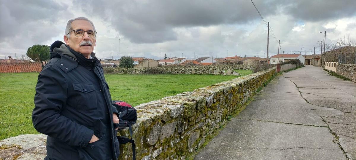 Estanislao Luis Calabuig, uno de los ponentes, en Muga de Sayago