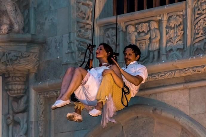 'Los Amantes del  Cielo', de Temudas Fest, en la Plaza del Pilar Nuevo