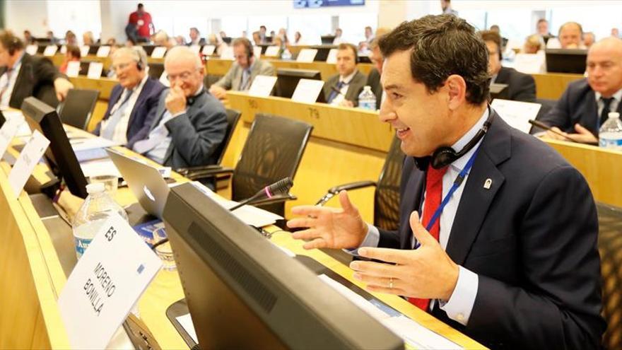 Juanma Moreno traslada al Comité Europeo su preocupación por el ‘brexit’