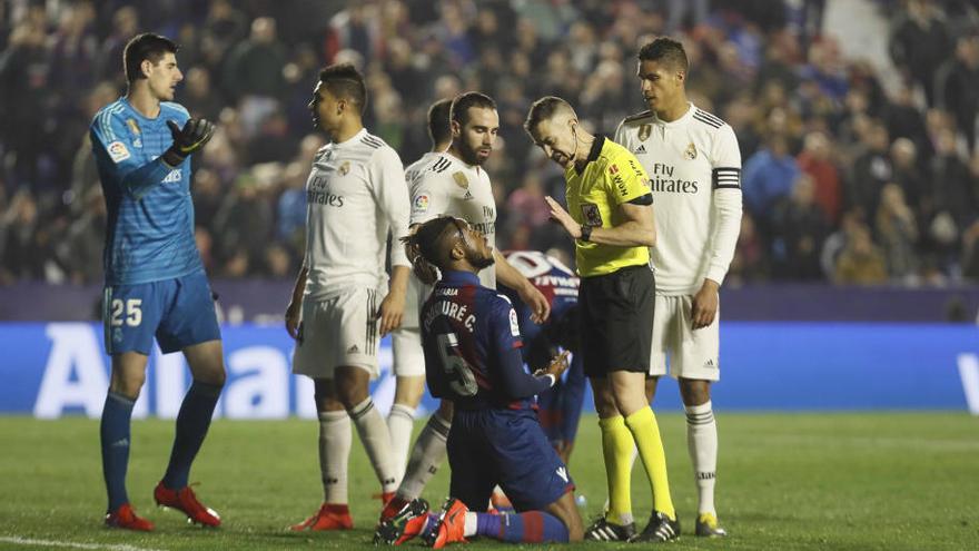 Castigo en diferido por el penalti a Casemiro