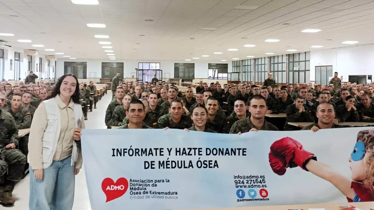 Un militar de Cáceres salva una vida donando médula y otro logra salvarla tras recibir un trasplante