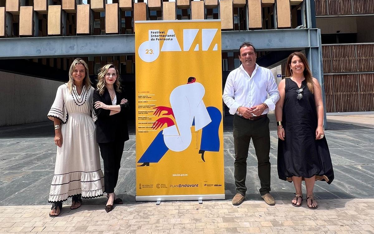 Nuria Felip, Beatriu Traver y Andrés Martínez han presentado la programación del 23º Festival Internacional de Jazz de Peñíscola.