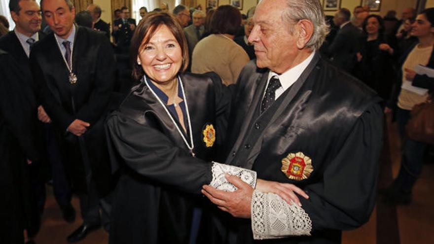 Toma de posesión de Lourdes Carballo, junto a Alfonso Álvarez // Marta G. Brea