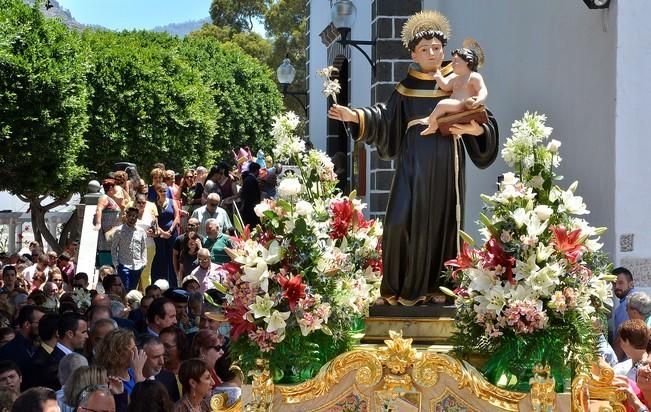 PROCESION SAN ANTONIO MOGAN