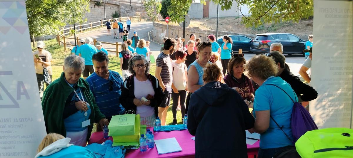 Puebla se viste de azul en su marcha solidaria en beneficio de Azayca Puebla se viste de azul en su marcha solidaria en beneficio de Azayca