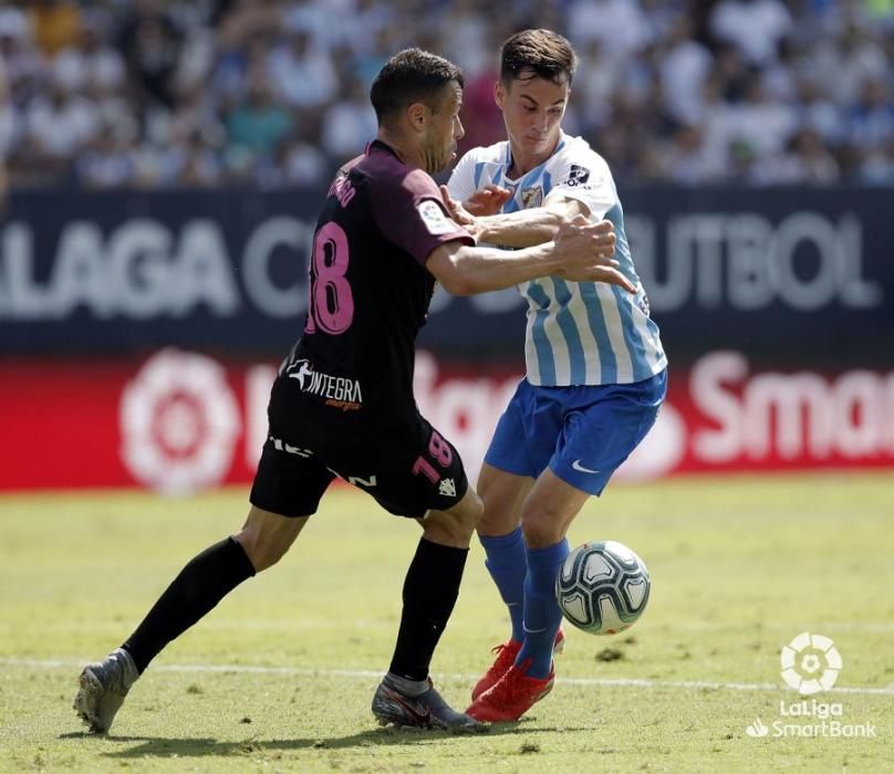 El conjunto de Víctor Sánchez del Amo domina la mayor parte del encuentro pero no puede batir a un Sporting de Gijón que tuvo dos claras ocasiones en el descuento. Con este resultado, el Málaga CF enlaza siete jornadas sin vencer.