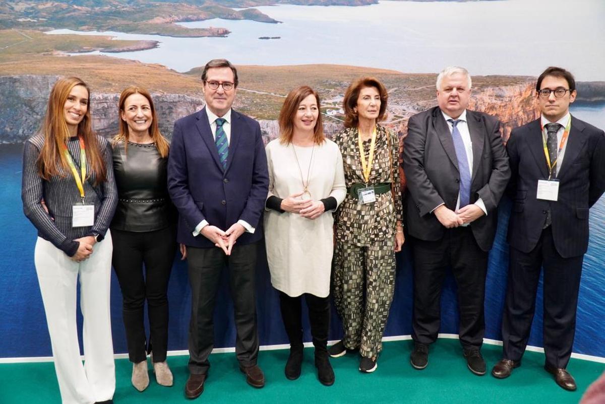 Isabel Vidal, Inma Benito, Antonio Garamendi, Francina Armengo, Carmen Planas, Rafael Roig e Iago Negueruela.