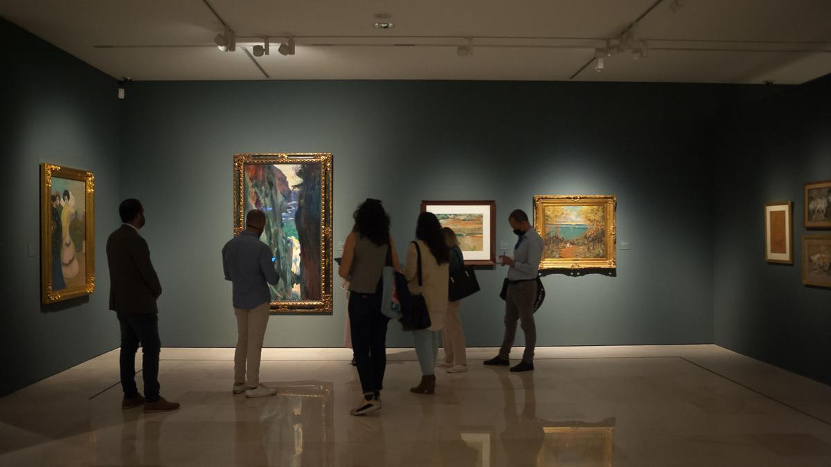 Exposición 'Pintar la luz. Maestros catalanes de colección Carmen Thyssen', en el Museo Thyssen Málaga