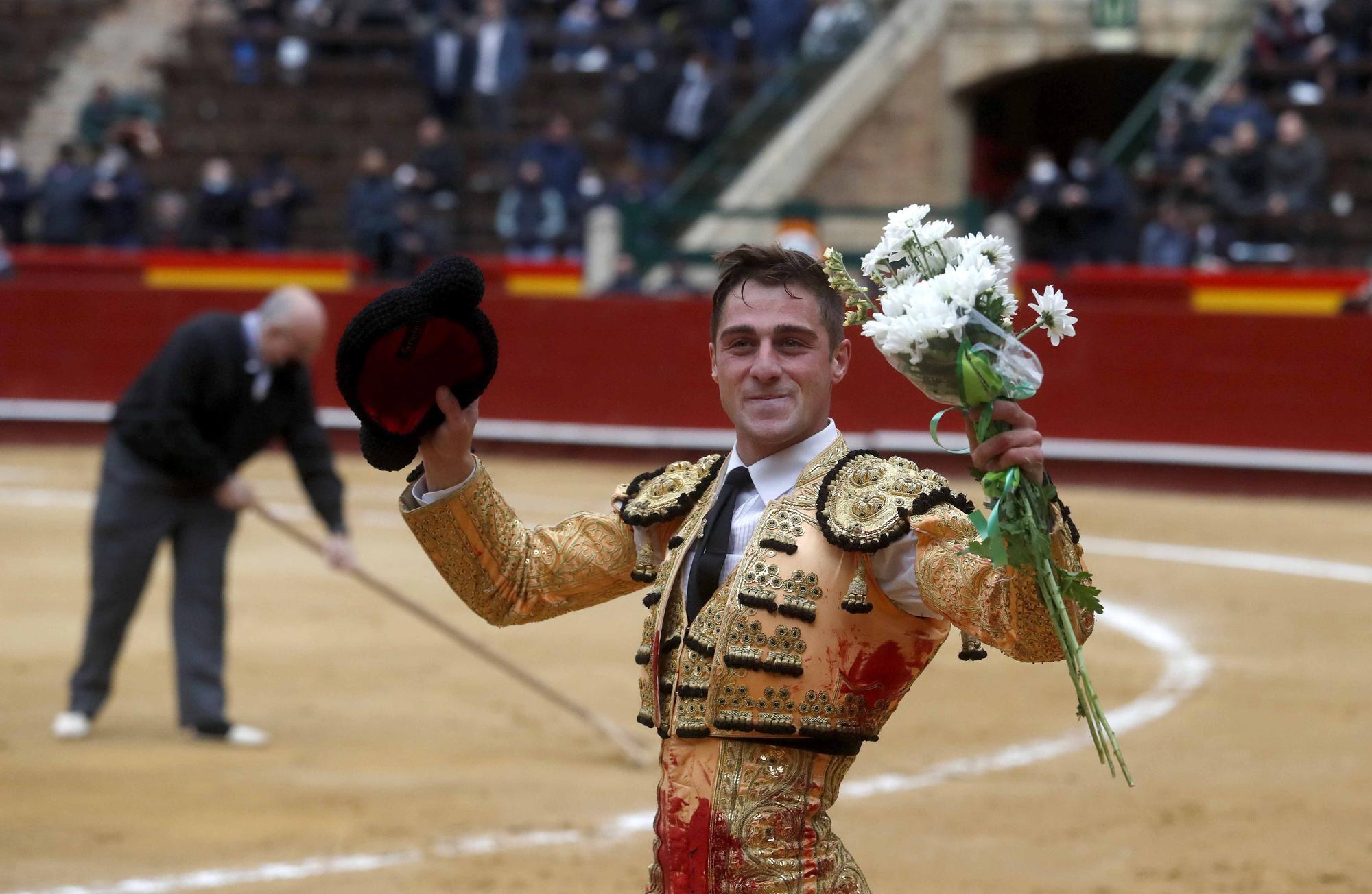 "El Niño de las Monjas", primera puerta grande de Fallas