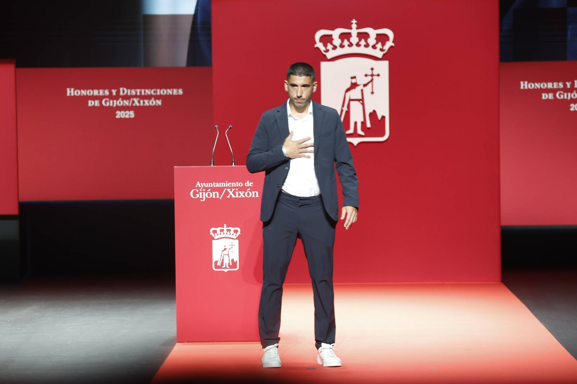La entrega de medallas y distinciones de Gijón, en imágenes