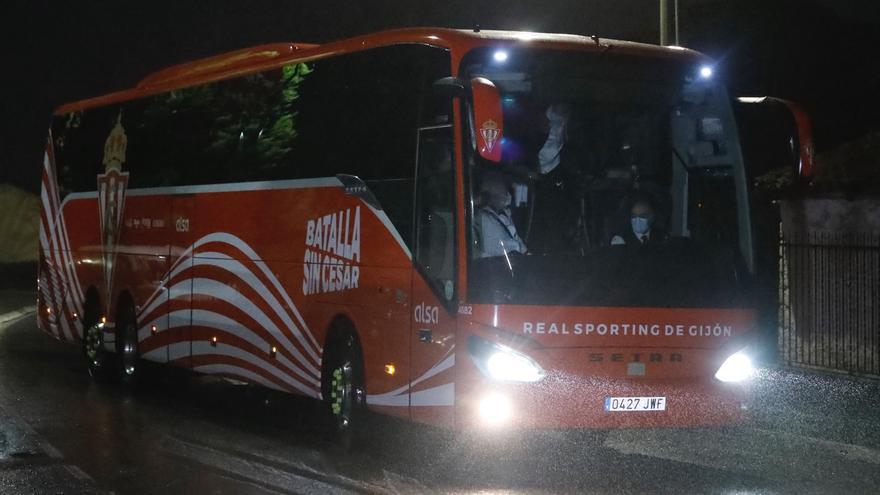 El Sporting ve alterado el vuelo en su viaje a Andorra