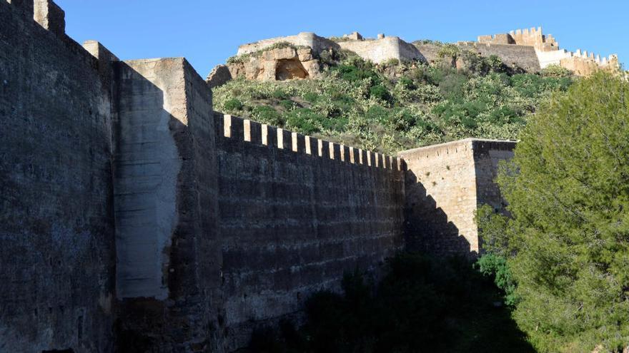 Sagunt valora pedir competencias en la gestión del Castillo y el Teatro