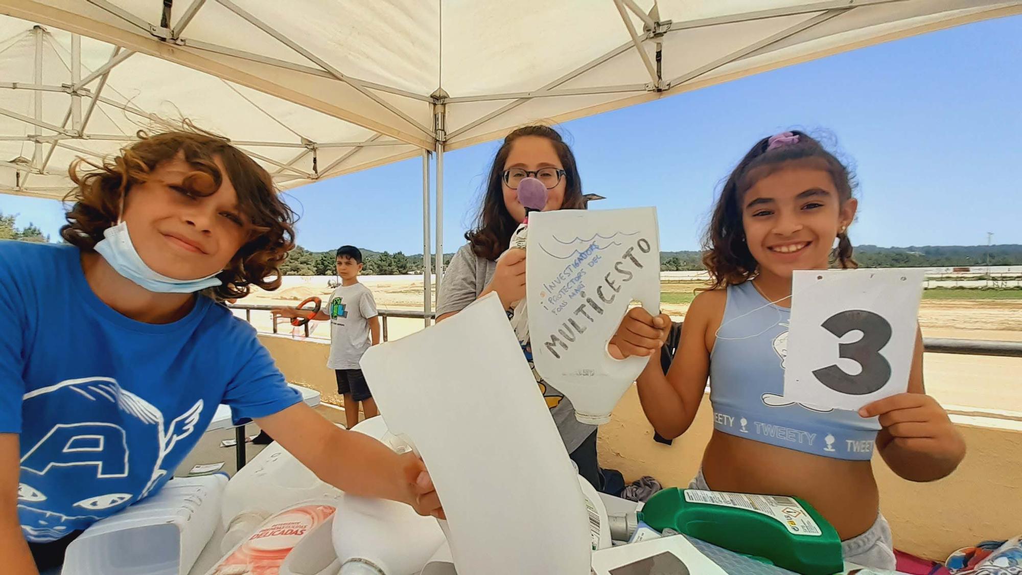 Pequeños maestros del reciclaje en Ibiza