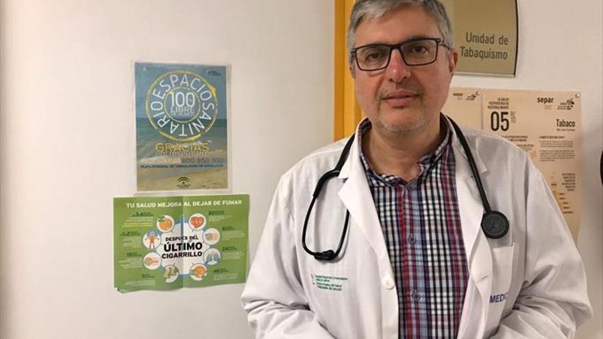 Marcos García: «El tabaquismo es la primera causa evitable de muerte en Andalucía»