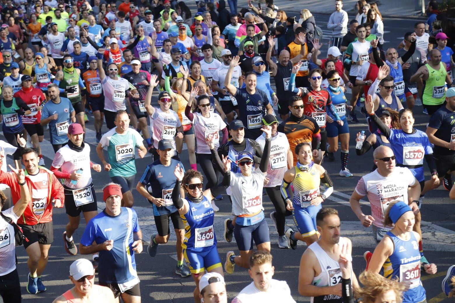 Media Maratón de Córdoba 2023: la carrera, en imágenes