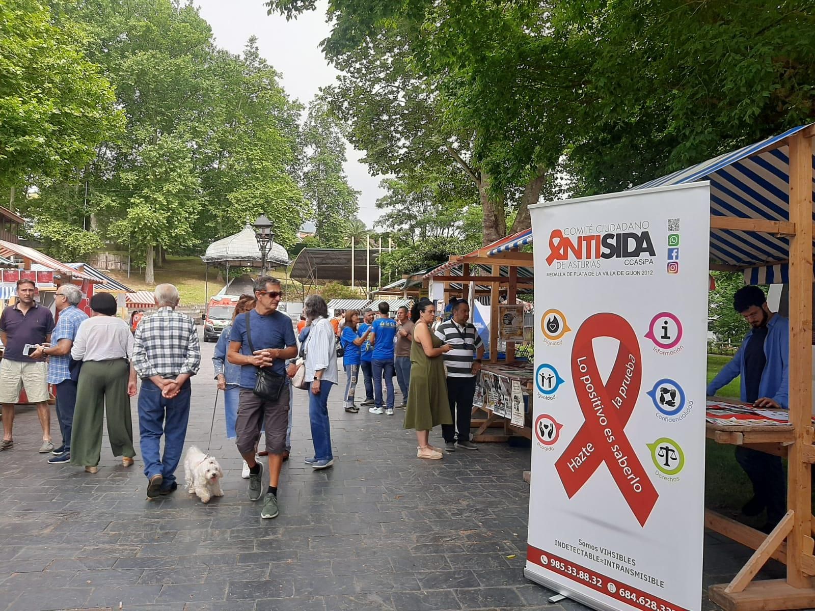 La Feria de la Salud de Grado, en imágenes