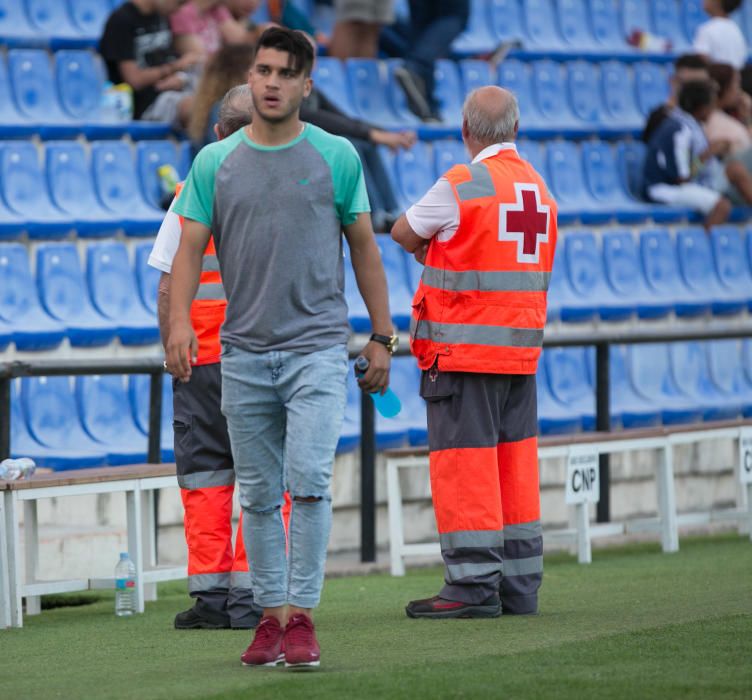 El Hércules despide al técnico argentino tras ganar por 3-2 al Peralada con mucho sufrimiento.