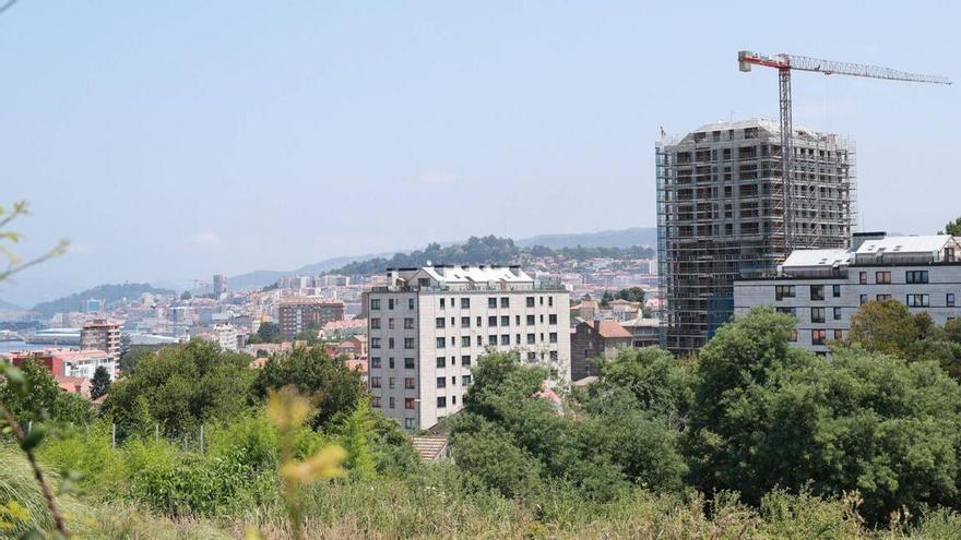 Un nuevo gigante emerge en la costa de Vigo: avanza la construcción de «Alto de Bouzas» con 15 pisos de altura