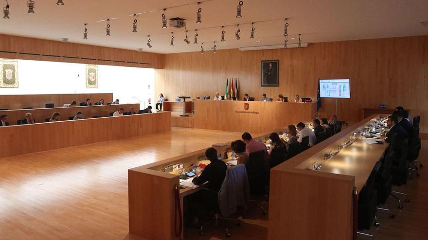 Una imagen tomada durante el pleno que se celebró ayer en la Diputación.