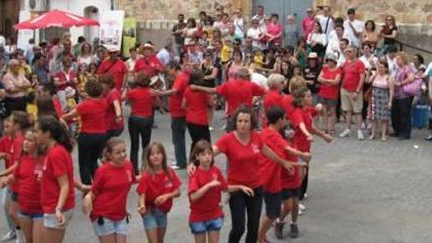 Última trobada d&#039;Escoles en Valencià, ayer en Algar del Palancia, en el Camp de Morvedre.