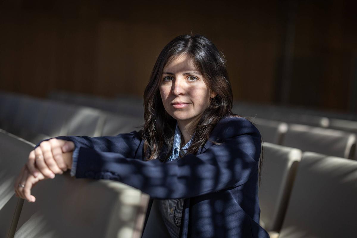 Amanda Gutiérrez en una entrevista con EL PERIÓDICO.