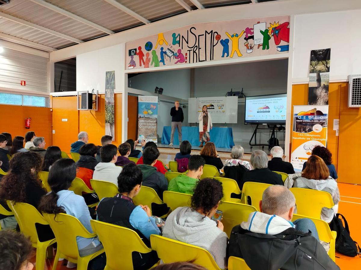Recepción a los participantes en la edición anterior de la Olimpiada de Geología.