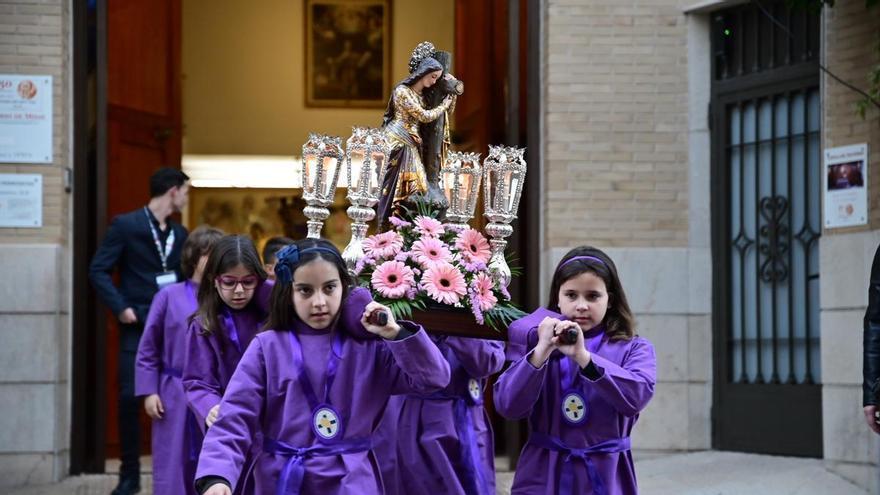 Vídeo: Procesión infantil y juvenil en la Semana Santa de Vila-real