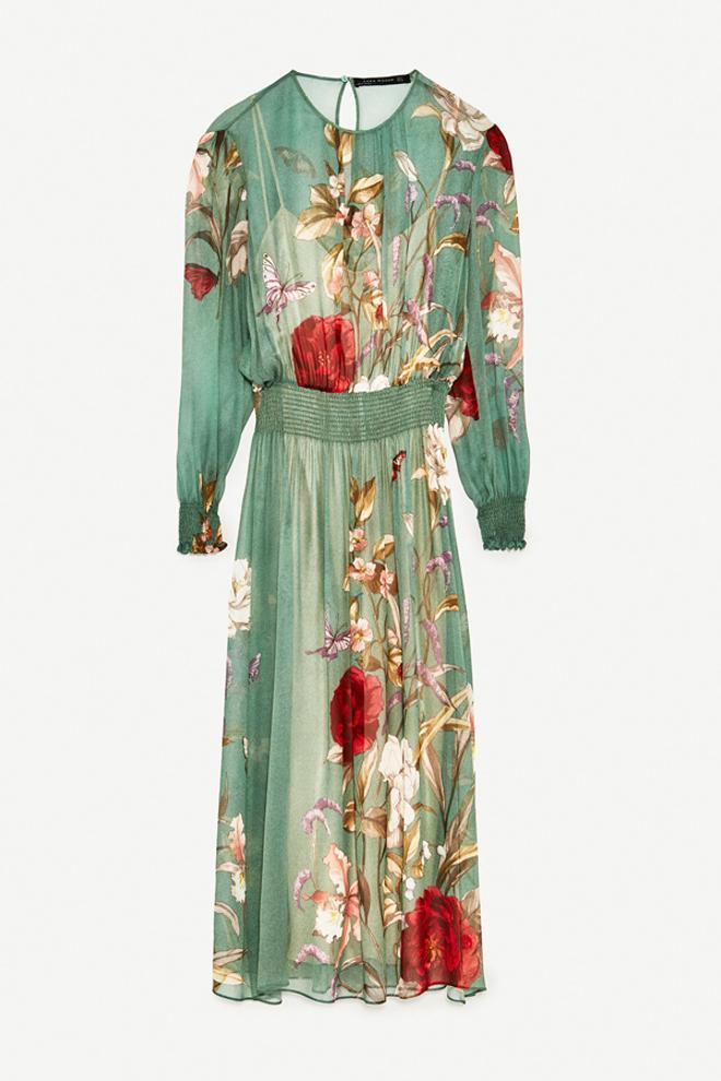 Vestidos de invitada por menos de 50 euros: estampado de Zara