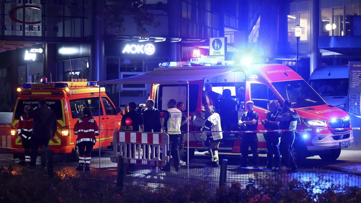 Al menos tres muertos por un apuñalamiento múltiple en un festival en la ciudad alemana de Solingen