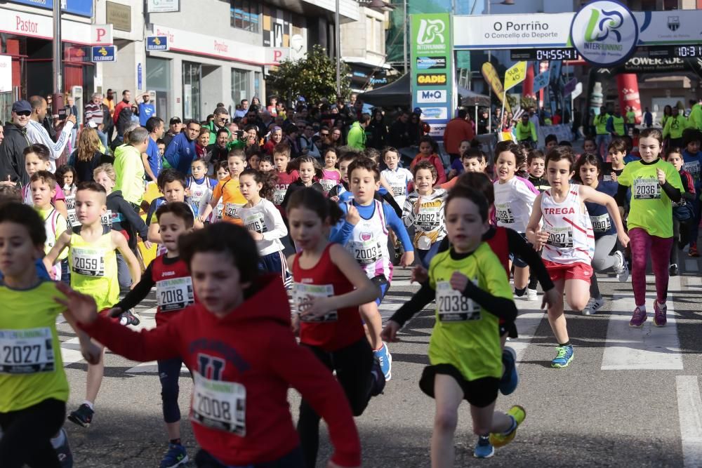 Más de dos mil deportistas corrieron esta mañana en la prueba que discurría por el centro de la ciudad del Louro