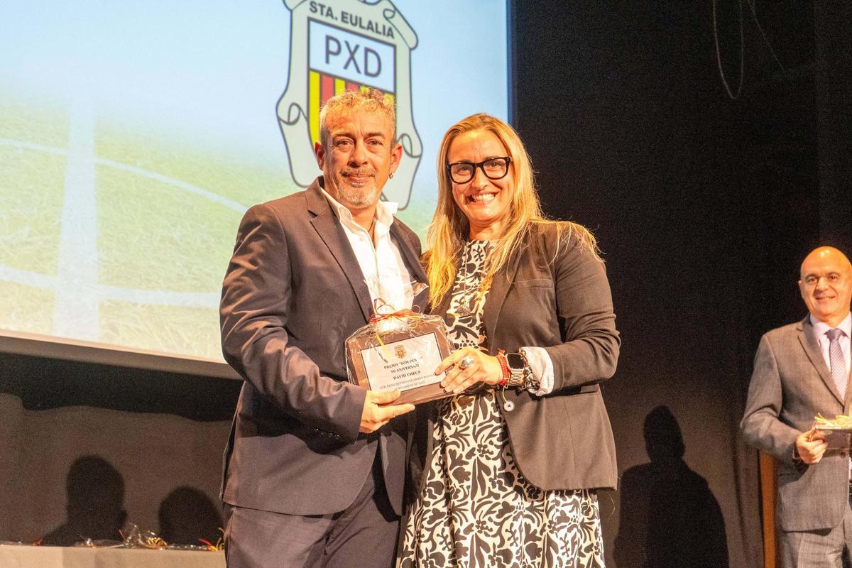 La Peña Deportiva celebra sus 90 años de historia con una emotiva gala llena de reconocimientos La Peña Deportiva celebra sus 90 años de historia con una emotiva gala llena de reconocimientos